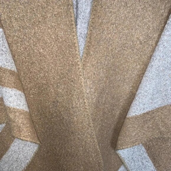 Women's Blanket Shawl Wrap Poncho Open Front Cape Brown Grey Fall Neutral - Picture 11 of 16